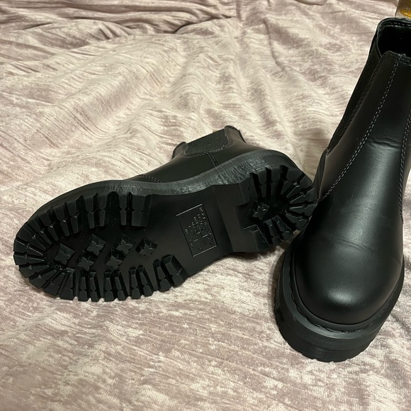Doc Martens Vegan Leather Platform Chelsea Boots - Picture 5 of 5